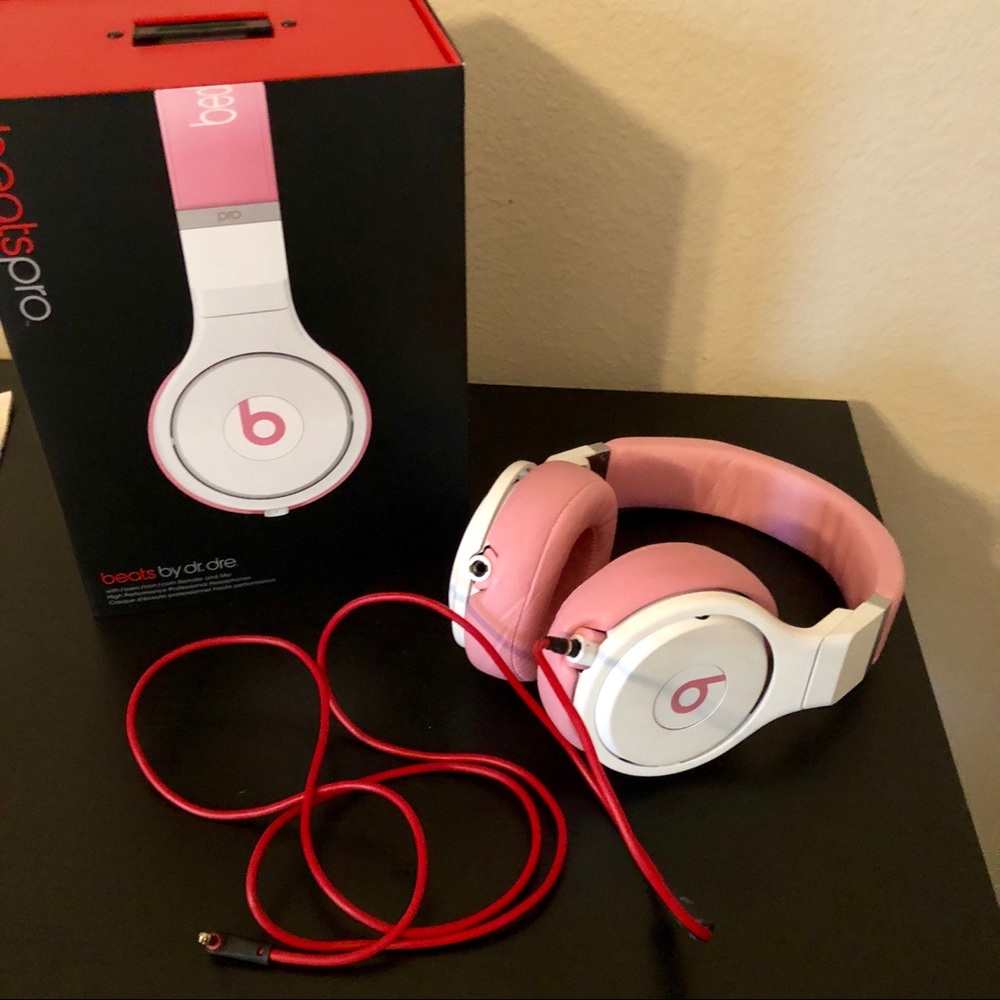 Nicki Minaj Beats by Dre